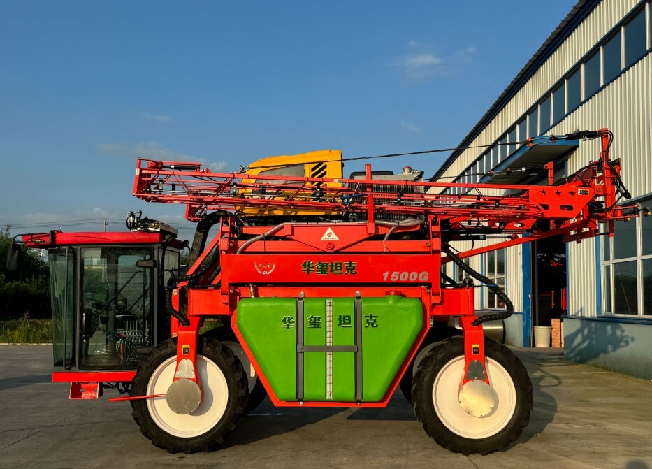 華璽3WPZ-1500G自走式玉米打藥機高架噴藥機廠家